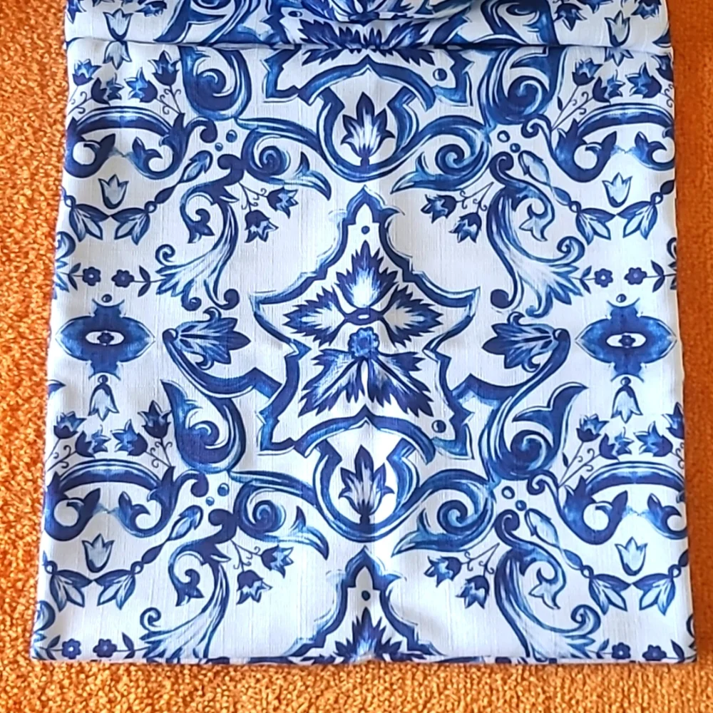 2 Accent Pillow covers